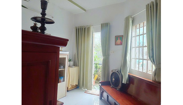 BÁN NHÀ MẶT TIỀN ĐỖ XUÂN HỢP-QUẬN 9-4 TẦNG-ĐÃ HOÀN CÔNG-KHÔNG QUY HOẠCH-GIÁ CÒN 6,6 TỶ TL